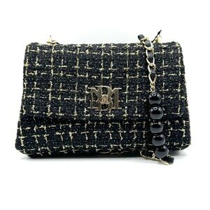 Badgley Mischka Elegant Black textured Bag
